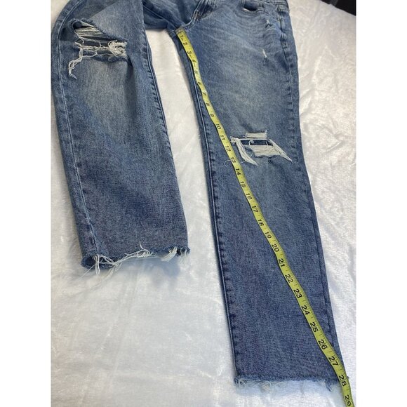 Gap Women's Girlfriend Mid Rise Skinny Jeans Size 27 4R Medium Wash Distressed - Picture 4 of 10